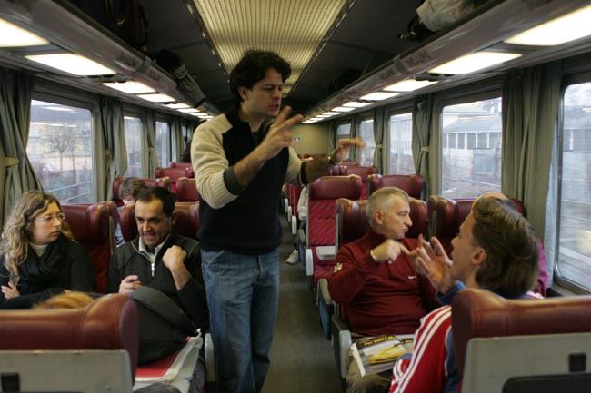 a2005-03-12_005